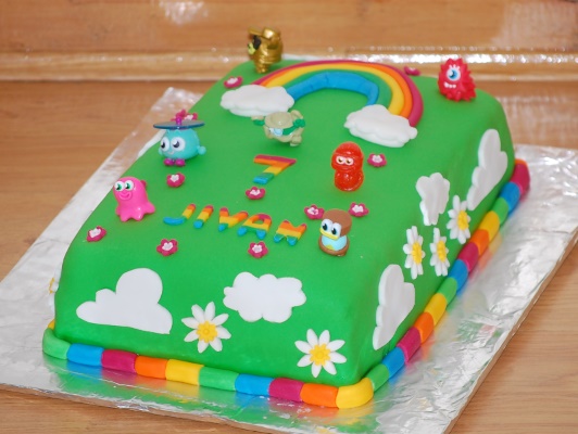 Moshi Monsters Cake